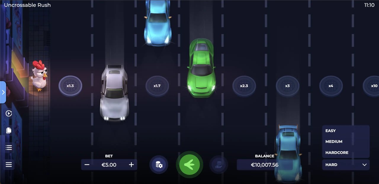 Uncrossable Rush Screenshot 1 – Eggwina steht am Straßenrand, Multiplikatoren von x1,3 bis x10 markieren die 24 Fahrspuren mit Autos in Weiß, Grün und Blau